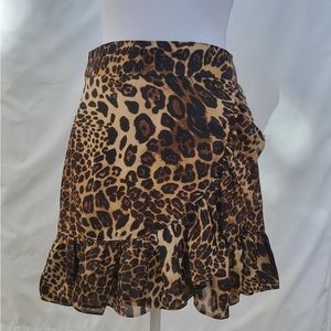 NWT AQUA Leopard Print Ruffled Skirt